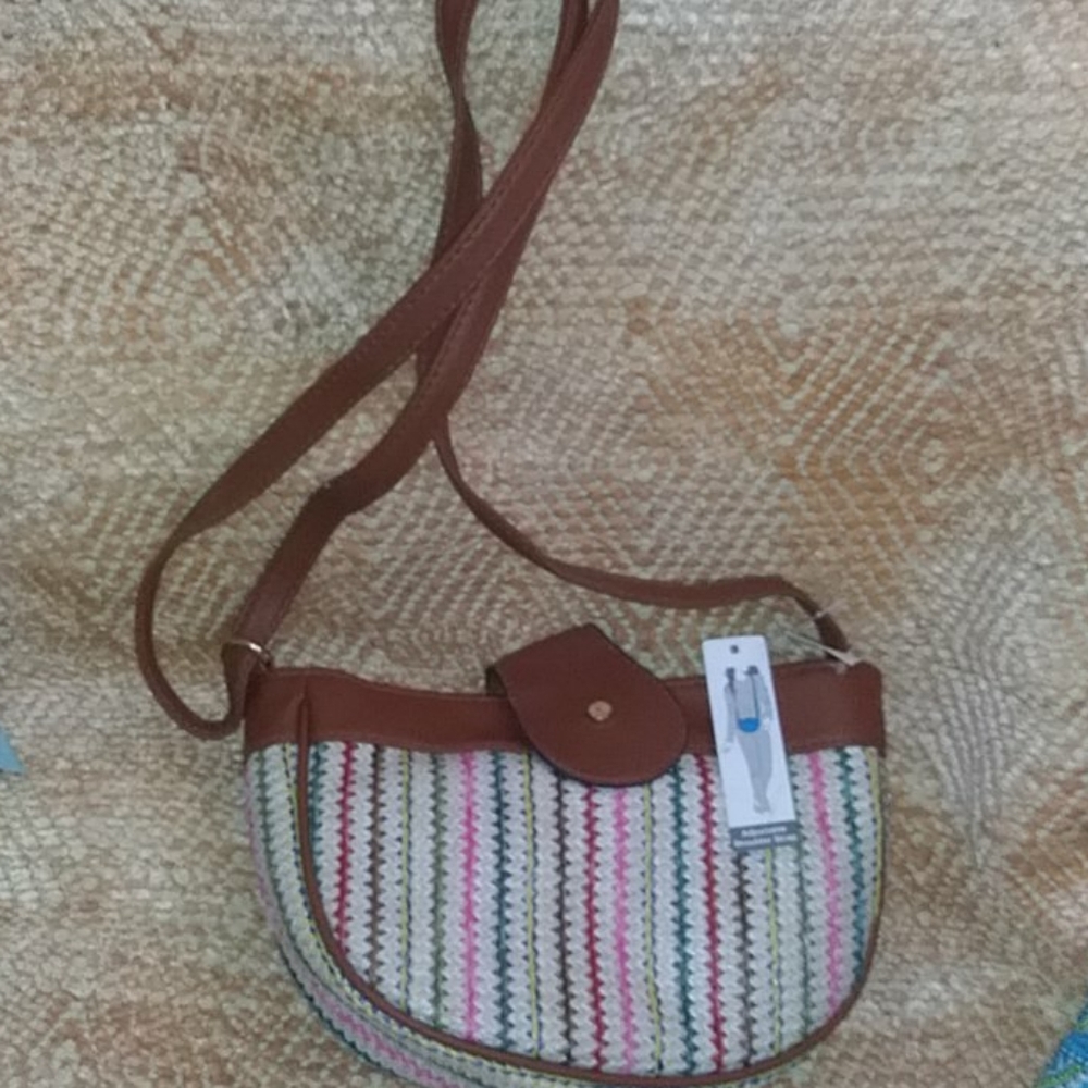 beautiful multi colored purse - Picture 1 of 3